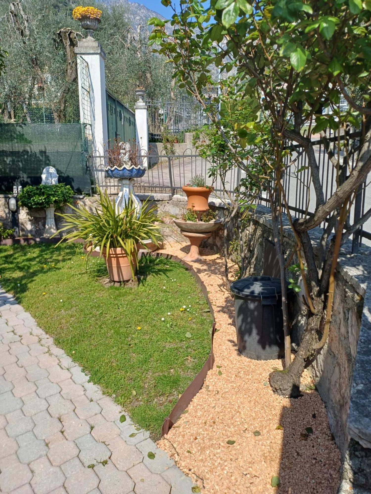 Oma Margareta Apartment Limone sul Garda Kültér fotó